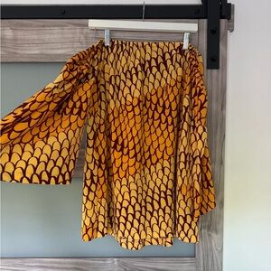 Manuhealii Off the Shoulder Dress